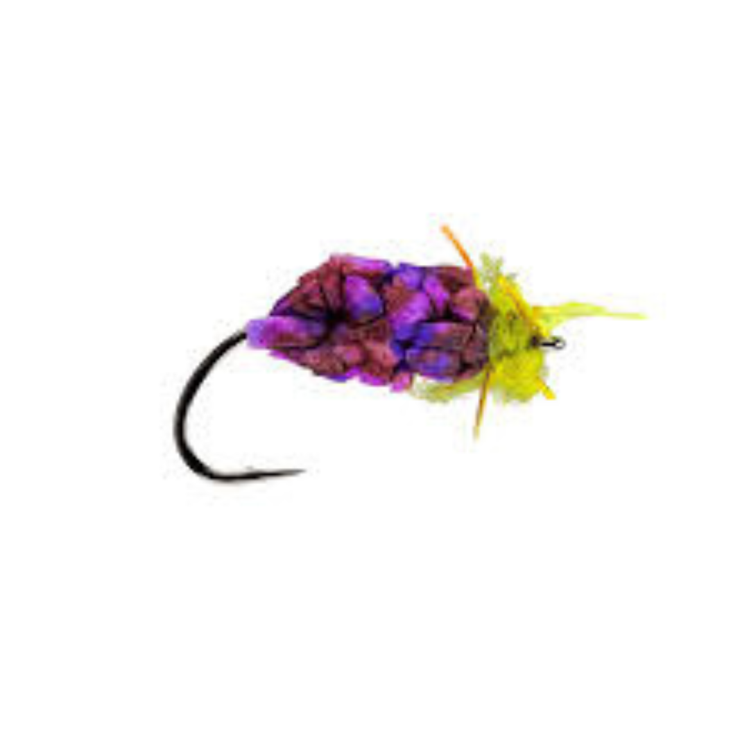 Mulberry Fly – A top carp fly pattern designed to imitate falling mulberries, a favorite seasonal food for carp.
